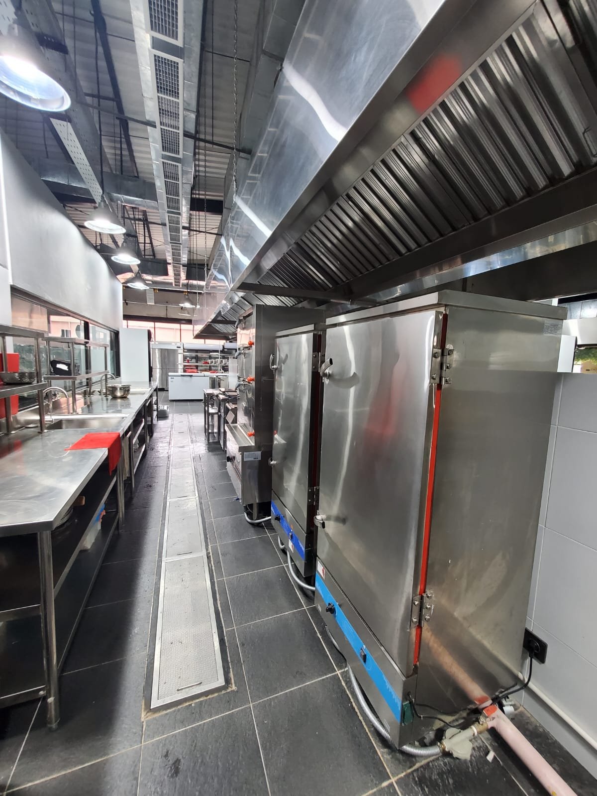 exhasut hood untuk dapur hotel dan resto exhasut hood untuk dapur hotel dan resto