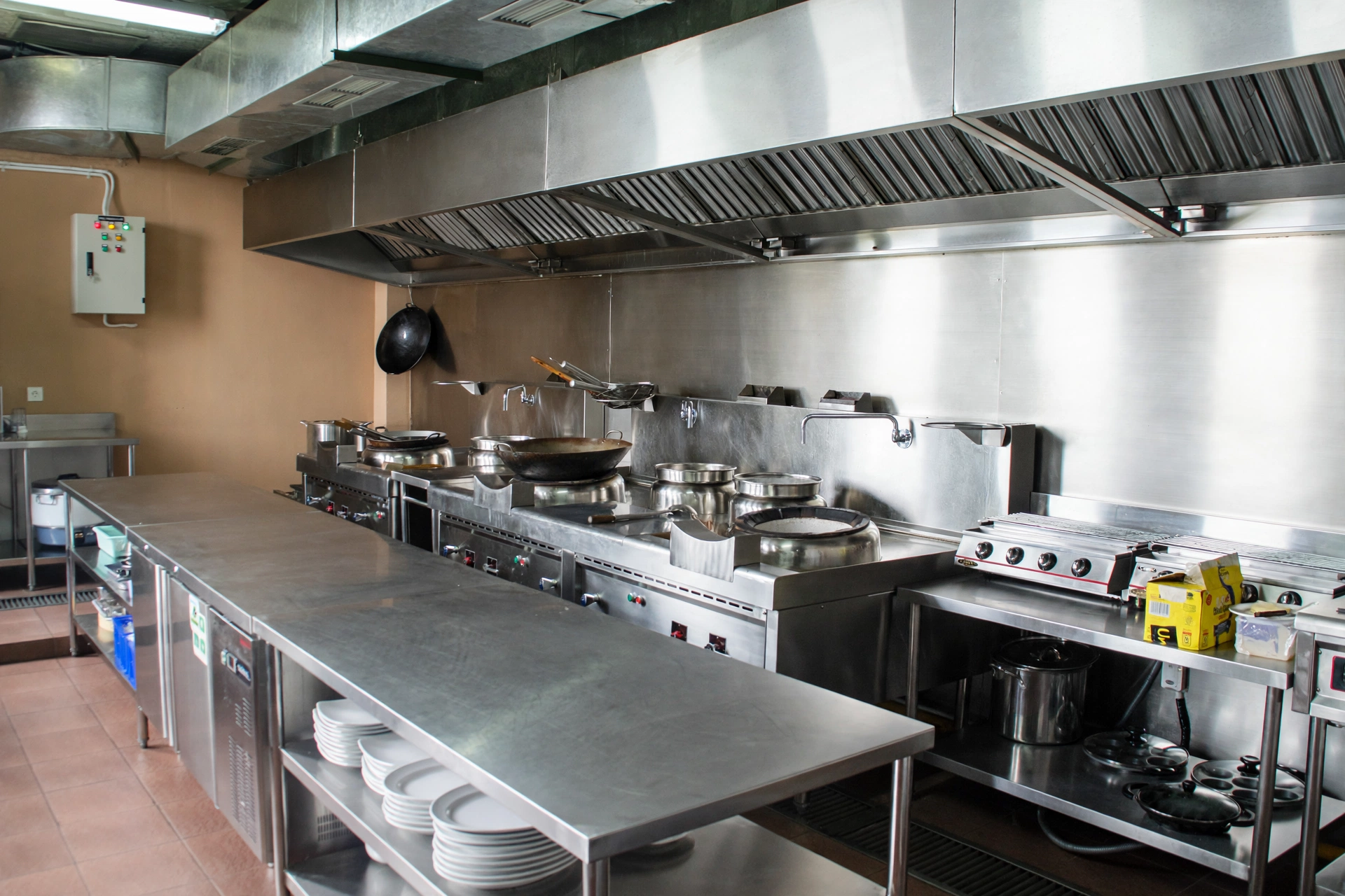 penghisap asap dapur hotel restoran dan hotel di jakarta dan sekitarnya