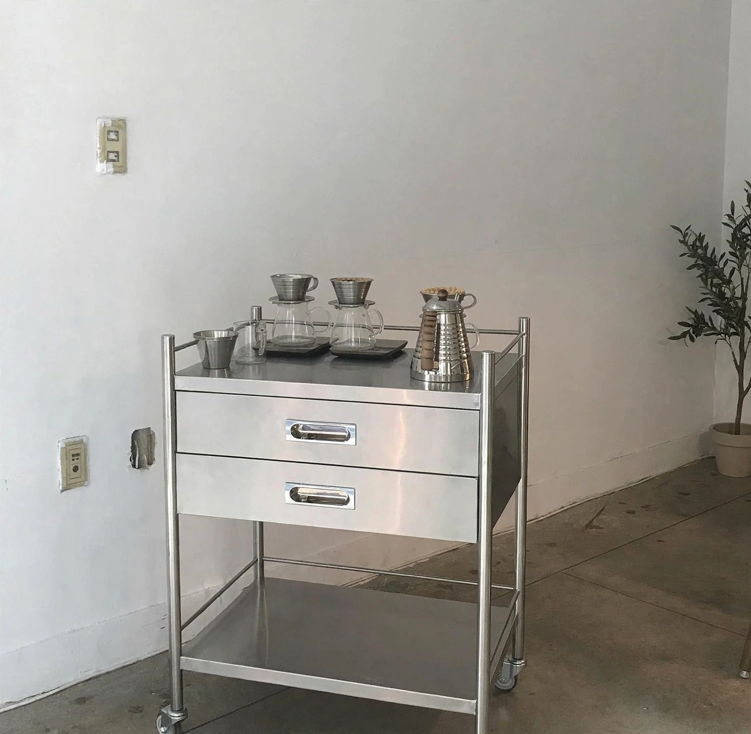 Meja troli stainless steel dengan laci, Jual troli kopi stainless steel, Meja trolley laci 2 susun stainless, Meja troli stainless steel dengan laci, Jual troli kopi stainless steel, Meja trolley laci 2 susun stainless,