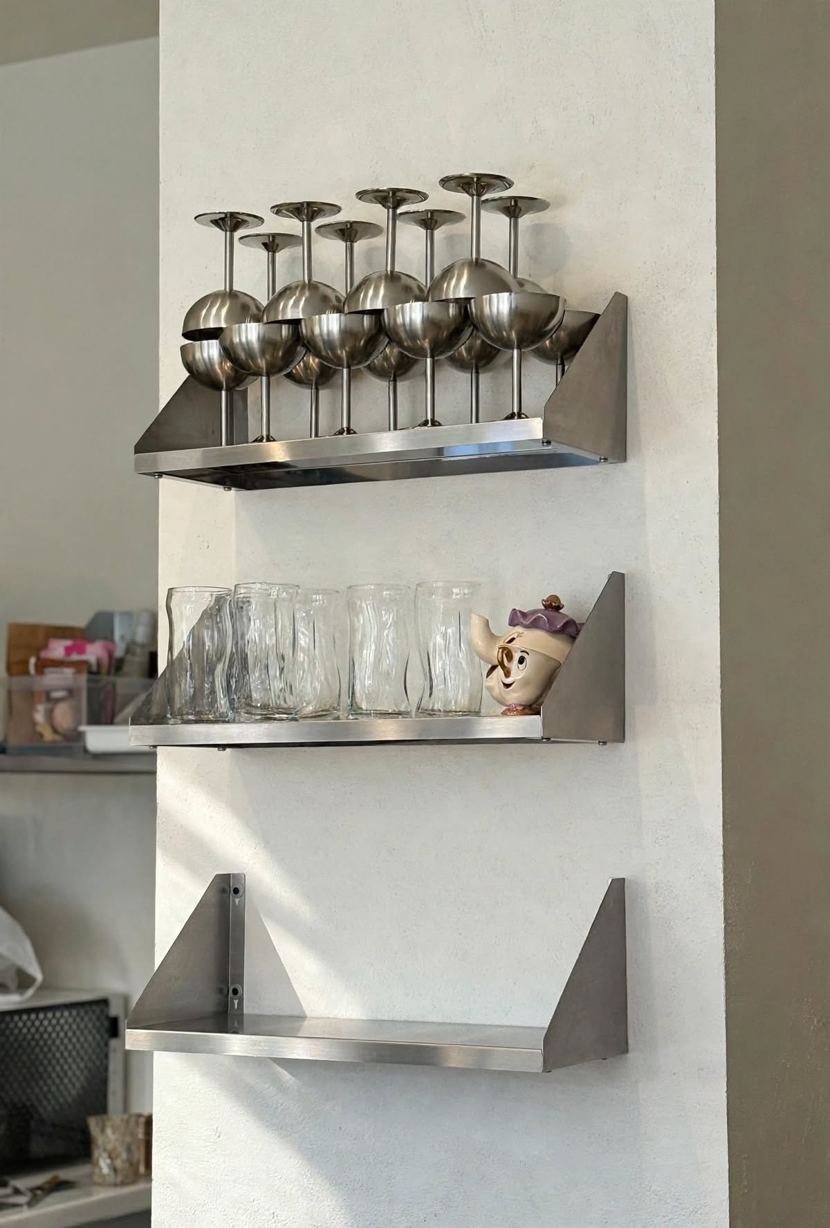 Rak Gantung Stainless Industrial - Display Rak Cafe 3 Tingkat Rak Gantung Stainless Industrial - Display Rak Cafe 3 Tingkat