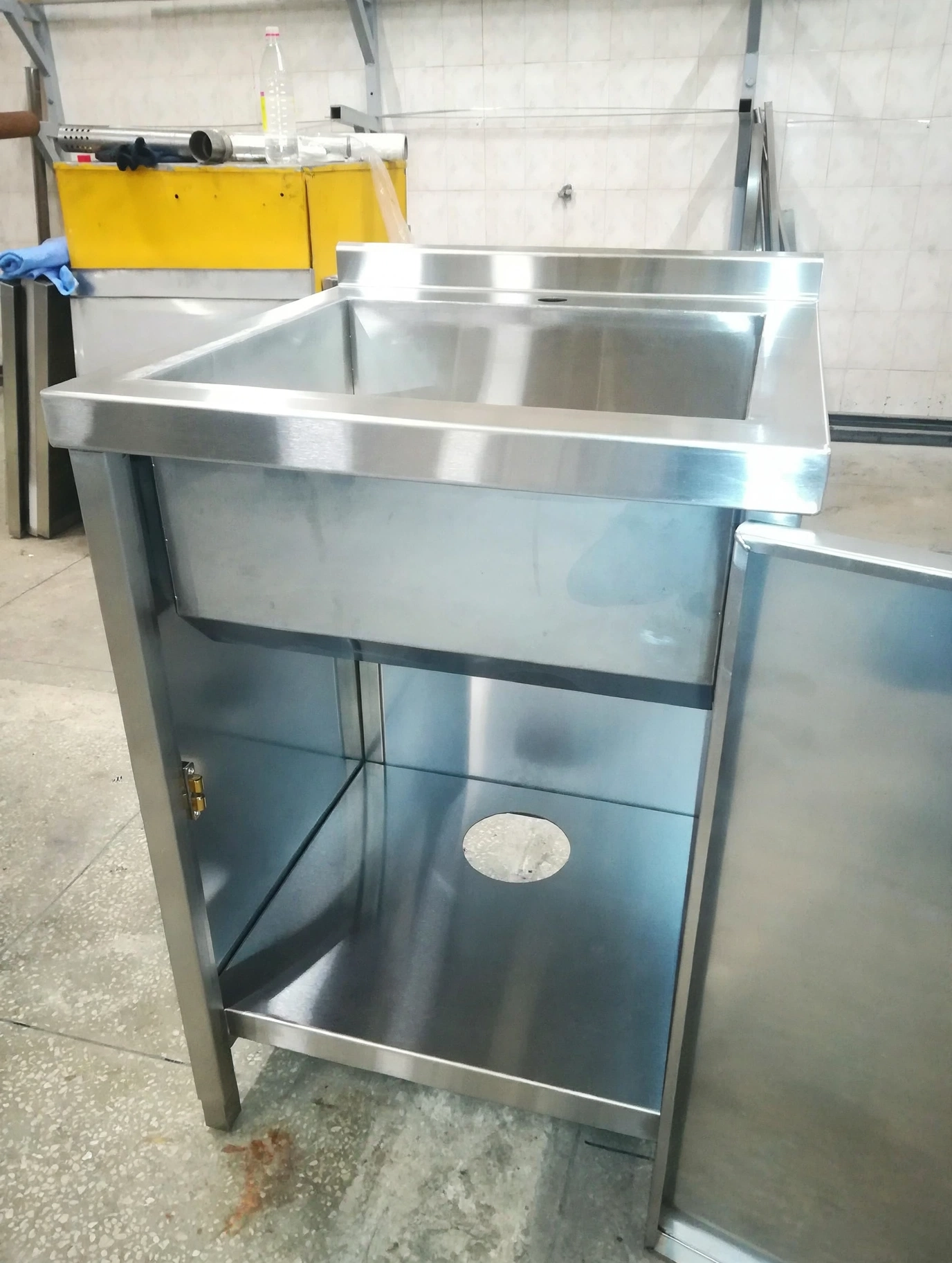 jual sink cabinet pintu tertutup jual sink cabinet pintu tertutup