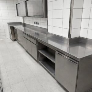 kitchen cabinet resto custom sesuai kebutuhan