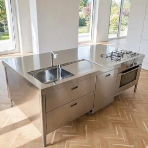 Kitchen Island Stainless dengan Kompor Tanam dan Laci