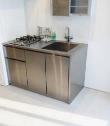 kitchenette apartemen studio custom ukuran